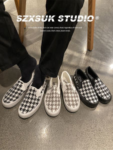 Low-Top Mens Slip-On Casual Shoes with Knit Pattern Trendy All-Match Lazy Shoes Breathable Comfortable round Toe Rubber Outsole