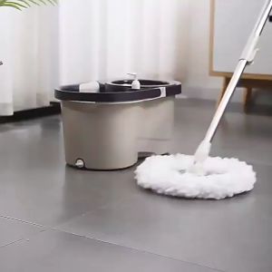 ชุดถังปั่น Spin mop สแตนเลสพร้อมไม้ม็อบหมุนได้ 360 องศา และรูระบายน้ำ ดีไซน์พกพาสะดวก