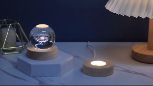 Quả Cầu Thủy Tinh Pha Lê 3D Phát Sáng Decor Bàn Học Phòng Ngủ Quà Tặng