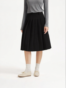 Hotwind | Autumn New Texture Pleated Skirt Black
