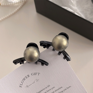 Delicate Pearl Mini Hair Clips Princess Hairpin Frontal Side Bun Hair Accessories Retro Court Style Hairpin for Women