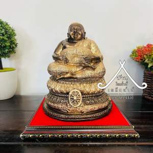 พระสังกัจจายน์ แร่เหล็กน้ำพี้ หน้าตัก5นิ้วฐาน7นิ้วสูง8นิ้ว แถมฟรีฐานรององค์พระ