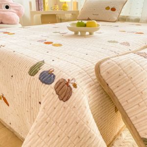 Flannel and Milk Velvet Padded Bed Sheet for Home and Dorm