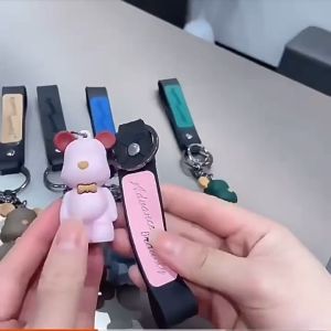 Classic Cute BearBrick Keychain Vintage Designs Bag/Car Keychain - High Quality Painting and Material Keychain (6 Colors Available)