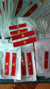 Bộ 2 Tem nổi 3D cờ Việt Nam - Dán trang ô tô xe máy laptop - Bằng nhựa dẻo Epoxy