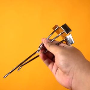 Cantolan Shook Pipa Kotak/Cantelan Besi Aksesoris Single Hook 20 cm Pipa Kotak Display Pajangan Toko-BH"