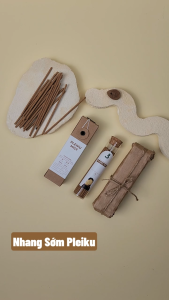 Nhang Thủ Công Sớm Pleiku 3 Lành Hộp 30 Que 100 % Tự Nhiên Tặng Kèm Đế Chăm Không Hóa Chất Xông Thơm