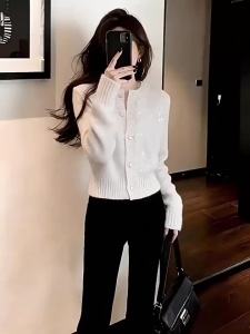 QFN | Gentle Stylish Young Elegant Long Sleeve Knitted Sweater
