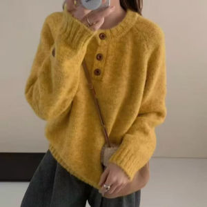 COD 2025 new soft waxy crew neck sweater womens autumn and winter versatile gentle wind loose inside and outside wear lazy wind knitted sweaterGFDAGDA