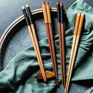 Japanese Style Sharp Tip Chopsticks Anti-Slip Wooden Sushi Chopsticks Single Person Home Use Handmade Real Wood Dining Utensils