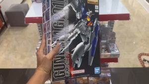 Mô hình Gunpla MG 1/100 Gundam GP01-Fb Full Burnern chính hãng Bandai 0083