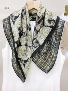 Khăn Choàng Lông Cừu Mềm Mại Đa Năng Chụp Ảnh Khăn Choàng Nhỏ Họa Tiết Hoa Mùa Đông Xuân Thu Phụ Kiện Thời Trang Cho Nữ