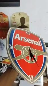 JAM DINDING KAYU UKIR UNIK BESAR VINTAGE KARAKTER MURAH GAMBAR LOGO Manchester United