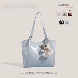 Large Capacity Womens Commuter Handbag Fashionable Tote Bag Single Shoulder Bag Korean Style Soft PU Leather Pure Color