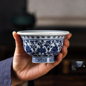 Handmade Blue and White Chrysanthemum Large Sake Cup
