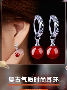 ต่างหูเงินแท้ 925 ป้องกันการแพ้ ต่างหูหยดน้ำสีแดงมัลเบอร์รี่สำหรับผู้หญิง เครื่องประดับแฟชั่น ต่างหูแบบจี้มุกสีแดง