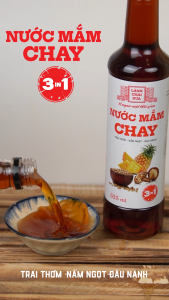 01 Chai Nước mắm chay 3 trong 1 Làng Chài Xưa 525ml trái thơm nấm ngọt đậu nành không biến đổi gen