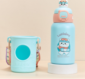 Large Capacity Childrens Stainless Steel Insulated Water Bottle Anti-fall Straw Cup Boys Girls Students Simple High Aesthetic Value