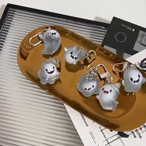 Glow in The Dark Pendant Cartoon Resin Charm for Backpack Earphone Car Keys Ghost Keychain Luminous Keyring Halloween Key Holder