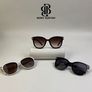 Berrybarton Kacamata Hitam Anti UV400 Fashion Outdoor Sunglasses Kacamata Wayfarer Metal PC Wanita G15067