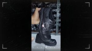 Sepatu Boots Safety Pria Kickers Comando Kulit Ujung Besi Low / semi Boot Model Pendek Tracking Hiking Outdoor Adventure Kerja Kantor Formal Casual Kerja Proyek Lapangan Dinas PdL PDH Bot septi Bayar Di Tempat