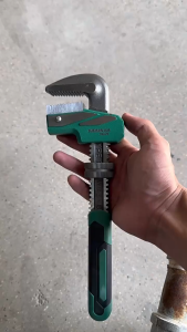 F-Type Right Angle Pipe Wrench Quick Adjustable Dual-Purpose Plumbing Tool for Water Pipes