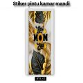Stiker pintu kamar mandi motif daun emas. 