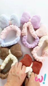 Pinky Bee Bandana Handuk Pita Korean Style 66020800