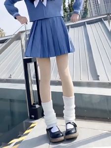 ถุงเท้า JK ราคาถูก ถุงเท้าเลยเข่า สีขาว สีดำ วัยรุ่น และเด็กนอก