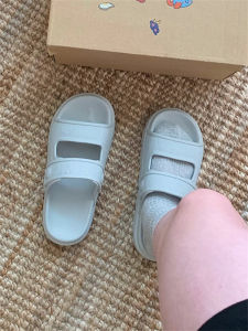 2025 New Fashionable Double Strap Ladies Sandals Soft Bottom Beach Slippers Korean Style Youth Daily Wear Flat Heel Pure Color