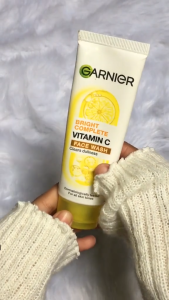 Garnier Bright Complete VitC FOAM 100ML