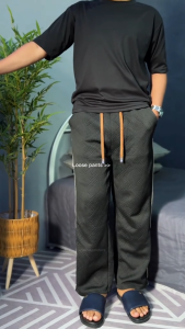 Sports Pants Mens Fashion Brand Straight Design Stitching Elastic Waist Loose American Casual Style Suitable for Guard Pants Overall Pants