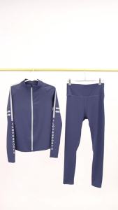 เสื้อโยคะพิมพ์ลายตัวอักษร SUDU เสื้อออกกำลังกายระบายอากาศเปลือยคอตั้งเสื้อกีฬาแฟชั่น