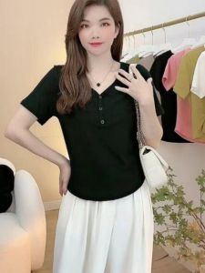 Summer 2025 New Black V-Neck Short Sleeve Womens T-Shirt Slim Fit Short Length Commute Style Korean Version Thin Material
