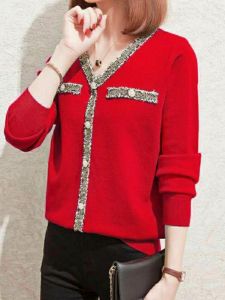 เสื้อสเวตเตอร์สีแดงแฟชั่นสำหรับผู้หญิงในปี 2025 ปีงู เสื้อสเวตเตอร์คอตั้งแขนยาวทรงหลวมสวมใส่สบายสำหรับฤดูใบไม้ร่วงและฤดูหนาว