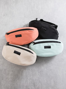 กระเป๋าคาดหน้าอกแบบลำลองสำหรับเล่นกีฬา กระเป๋าคาดเอวแบบมีฮู้ดแบบลำลองสำหรับผู้ชายและผู้หญิง กระเป๋าสะพายข้างแบบลำลองสำหรับวิ่งบนท้องถนน