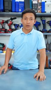 Quạt tích điện để pin dùng chung pin Tonnifu 20v phổ thông 8 inch chất liệu thép sơn tĩnh điện