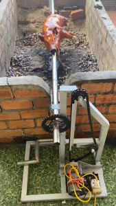 Máy quay lợn di động/ bệ quay heo rút đòn/ bệ quay lợn chó dê rút đòn 3 nấc