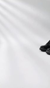 Mens 4-Season Black Patent Leather Motorcycle Boots - Classic British Style Outdoor Riding & Hiking Boots