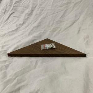 RAK SUDUT 3 SUSUN DEKORASI DINDING POJOK MODEL SEGITIGA