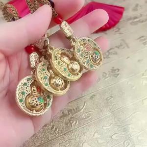 Peace Gourd Fu Character Keychain Lucky Fortune Car Pendant Stylish Key Ring Perfect Blessing Gift for Good Luck & Prosperity