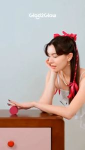 LADY LOOK | Glad2Glow Peach Retinol Moisturizer