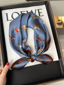 Anti-Aging Silk Scarf Horse Foal Design Hangzhou Silk Square Scarf Womens Spring Summer Versatile Mulberry Silk Scarf Decorative Neck Scarf