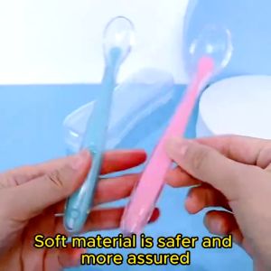 8686. Lucky ช้อนซิลิโคน ปลายนิ่ม ปราศจากสาร BPA ช้อนอุปกรณ์การให้อาหารเด็ก