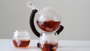 ลูกโลกแก้วคริสตัลวิสกี้ขวดเหล้าสุราสุราขวดไวน์