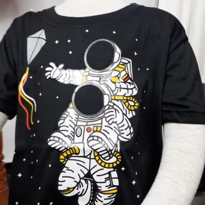 Kaos Anak Laki-laki Kerah Bulat Warna Hitam Baju Atasan Lengan Pendek 4 Size Katun 24s Adem COD Termurah