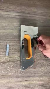 Dụng cụ bắn ghim gỗ máy bấm ghim cầm tay - Ghim vào gỗ khung tranh tường sử dụng ghim 13//6 13/8
