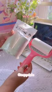 Cây lăn bụi quần áo tặng kèm 2 cuộn lăn