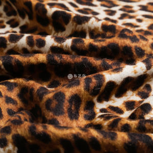 ผ้าฝ้ายขนสัตว์เนื้อนุ่มลายเสือดาวสีบROW คุณภาพสูง เสื้อเชิ้ตสูทผู้ชาย ผ้าคลุมเตียงฤดูใบไม้ร่วง/ฤดูหนาว DIY งานฝีมือ