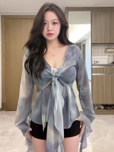 plus Size Gradient Dyed V-Neck Long Sleeve Chiffon Top with Flounce And Bell Sleeves Korean Style Slim Fit Commute Wear